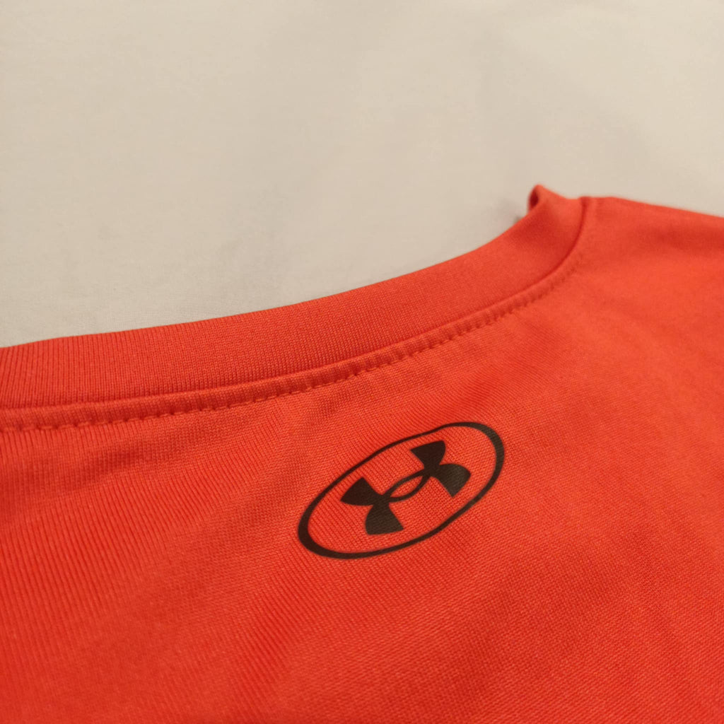 UNDER AMOUR tee size 7 boys short sleeve orange