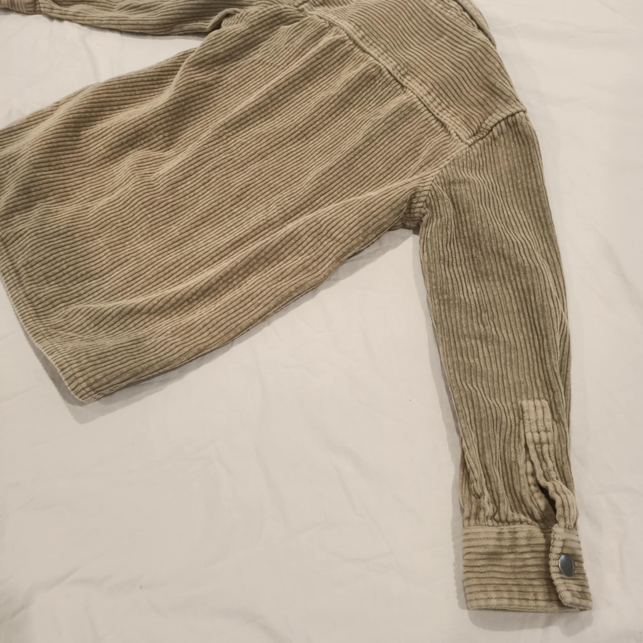 NO ISSUE shirt size 8 boys long sleeve corduroy