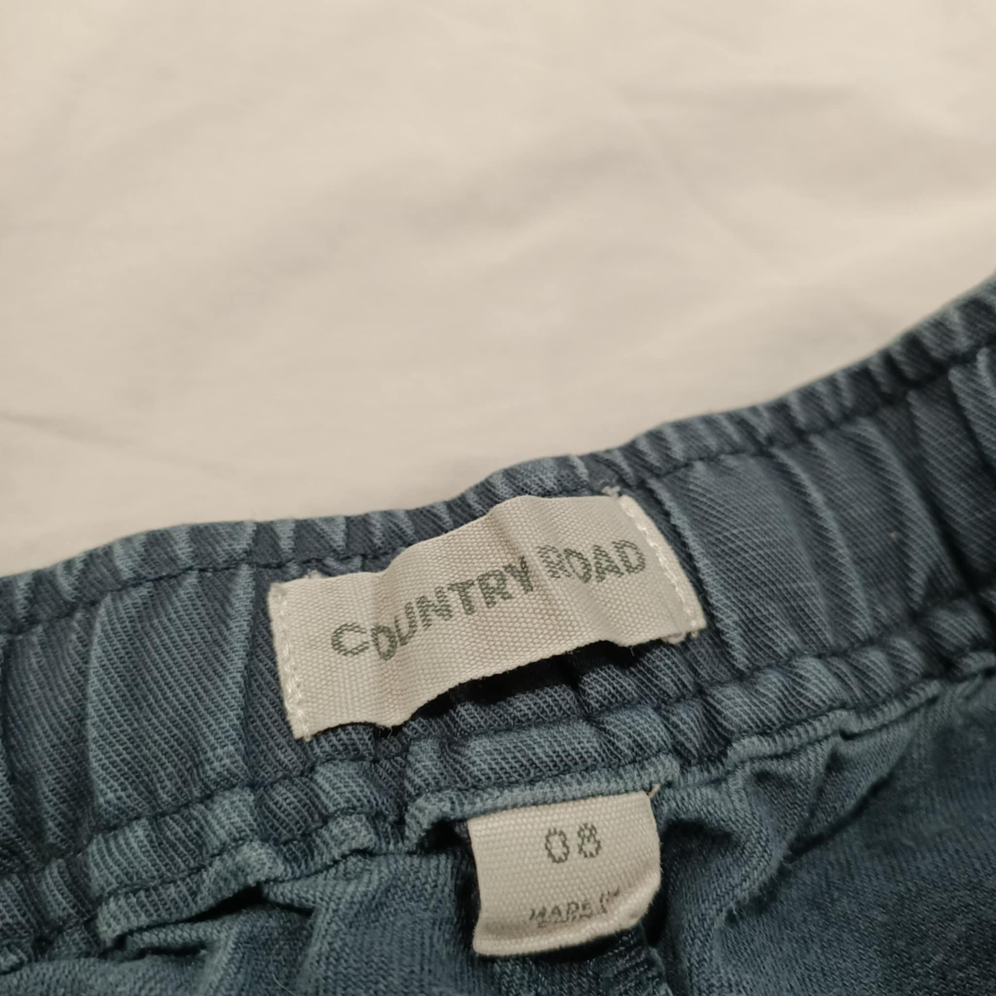 COUNTRY ROAD shorts size 8 boys