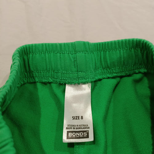 BONDS shorts size 8 boys green