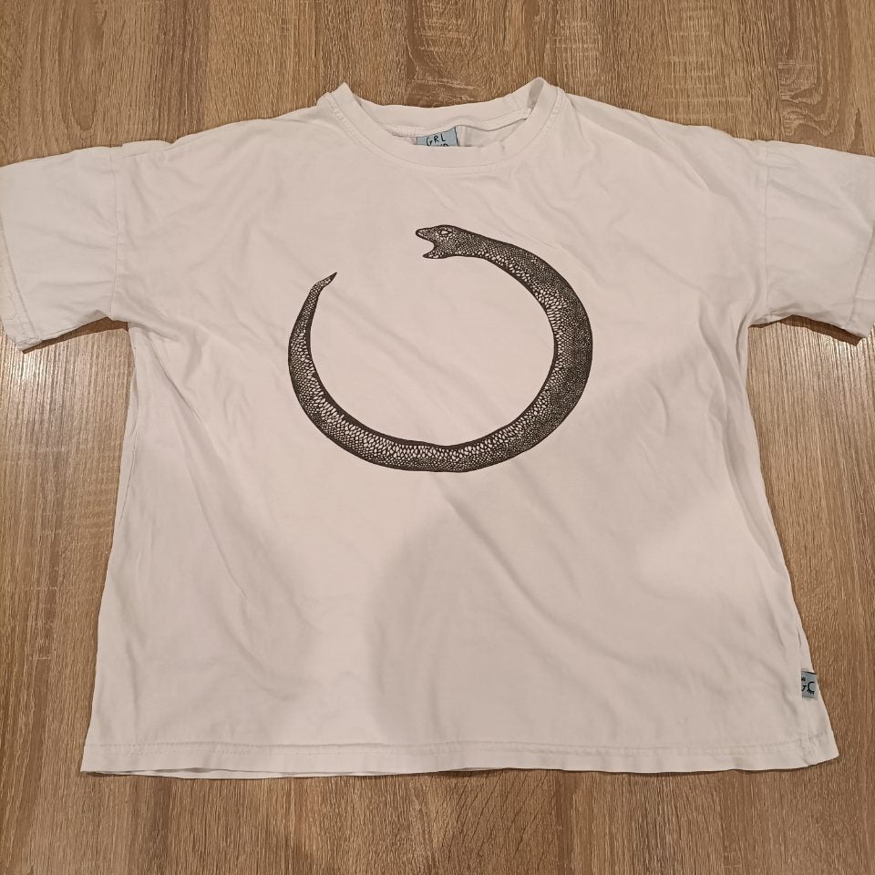 GRLFRND by The Girl Club tee size 14y girls short sleeve