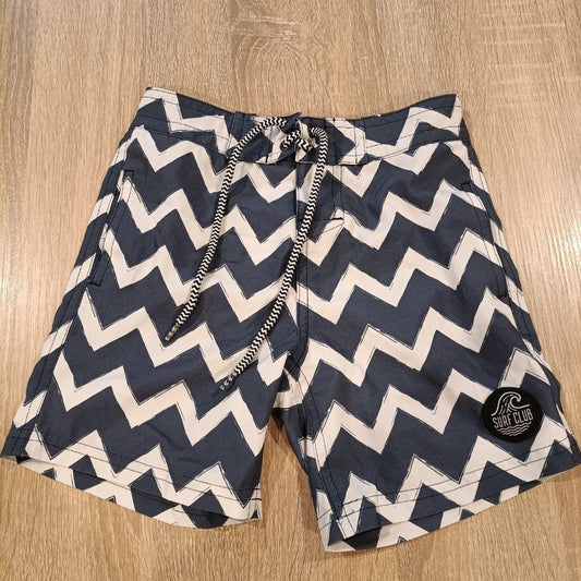 BEACH WORKS NZ shorts size 4 boys Surf Club