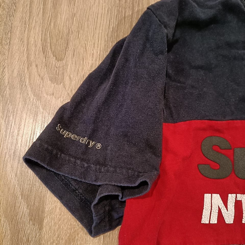 SUPERDRY tee size L men short sleeve International logo