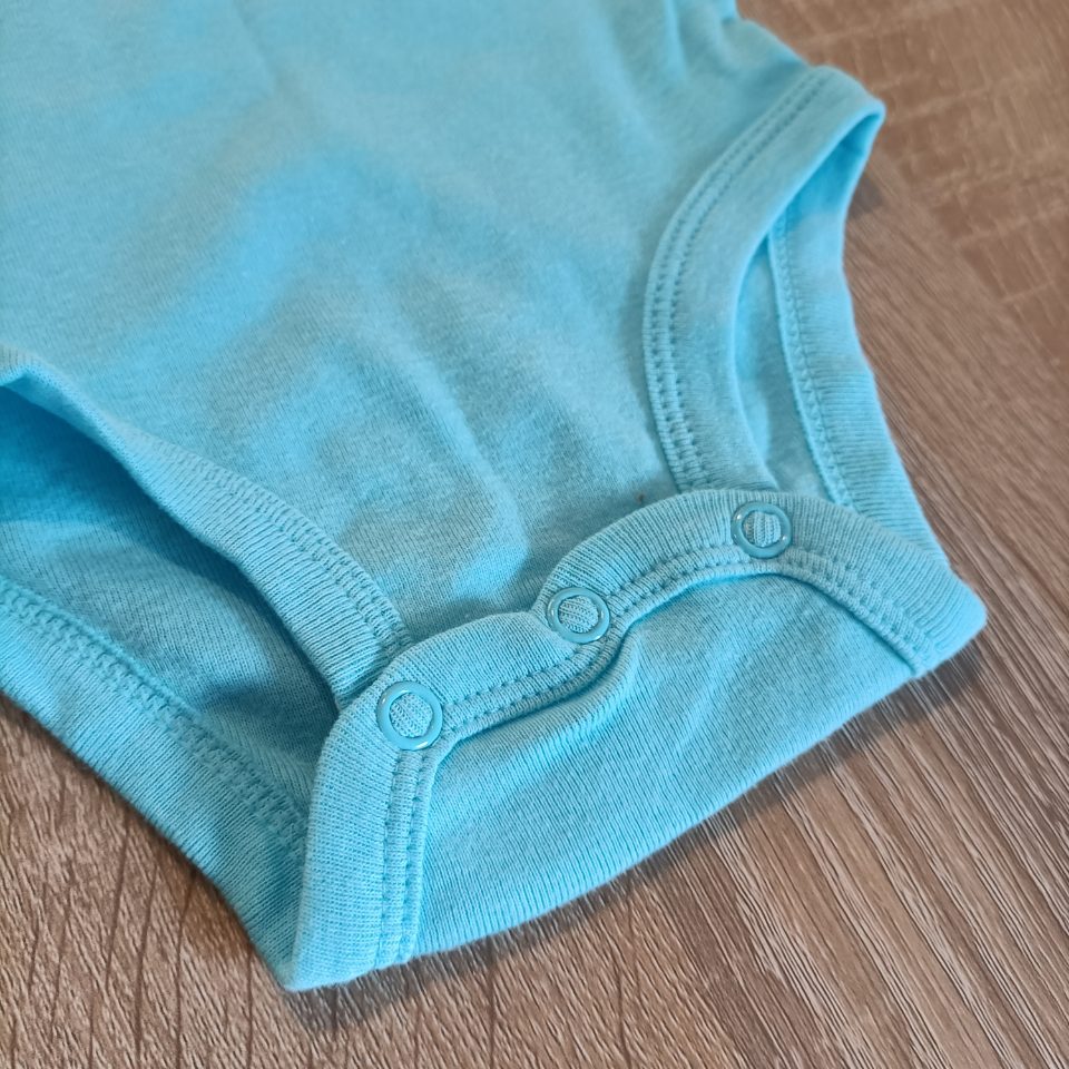 *NEW Carter's baby bodysuit size 9m girls blue short sleeve cupcake BNWT