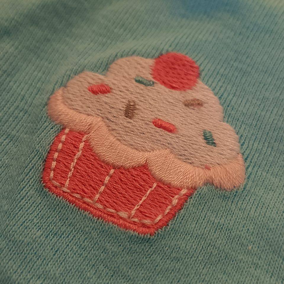 *NEW Carter's baby bodysuit size 9m girls blue short sleeve cupcake BNWT