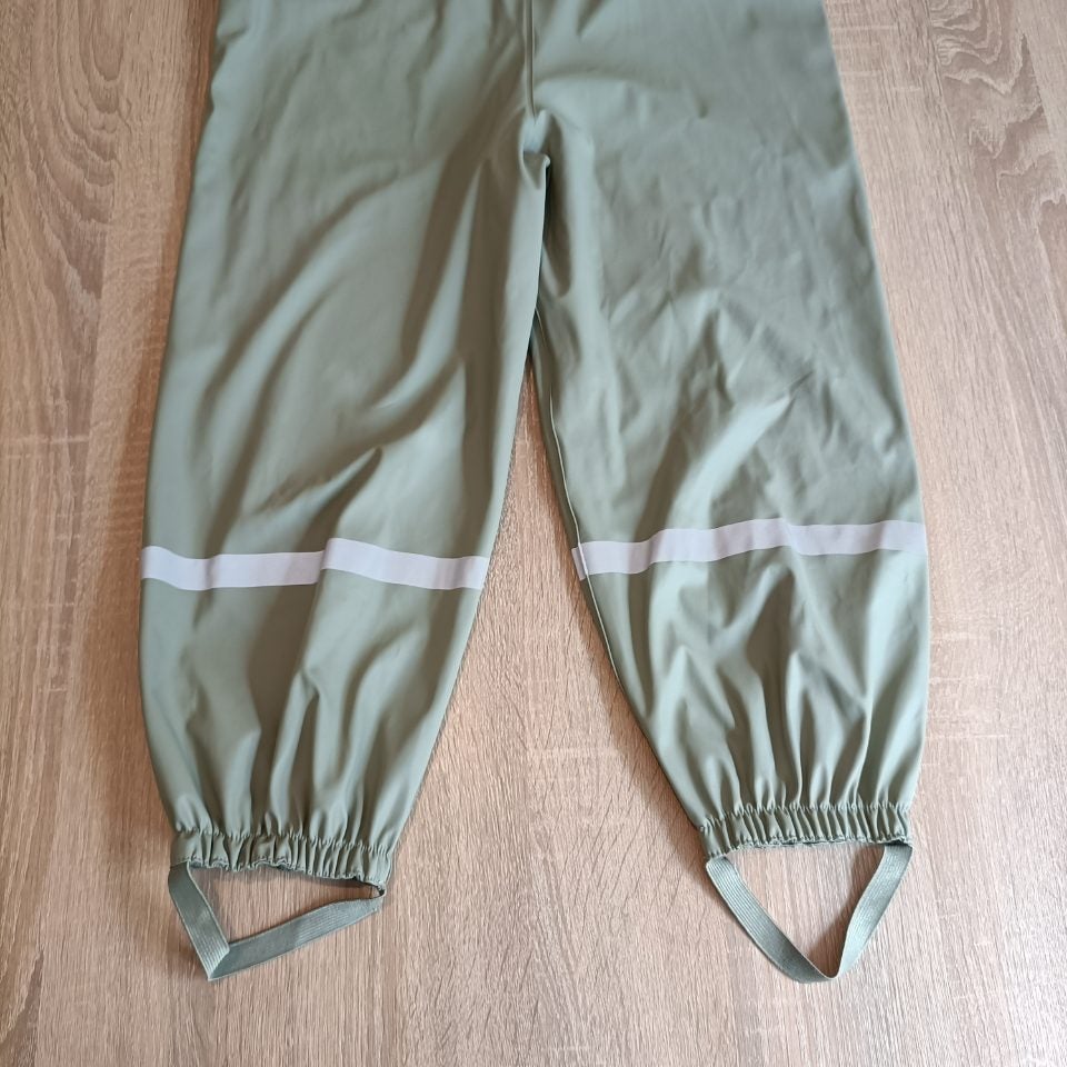 Mum2Mum waterproof playsuit size 5y green