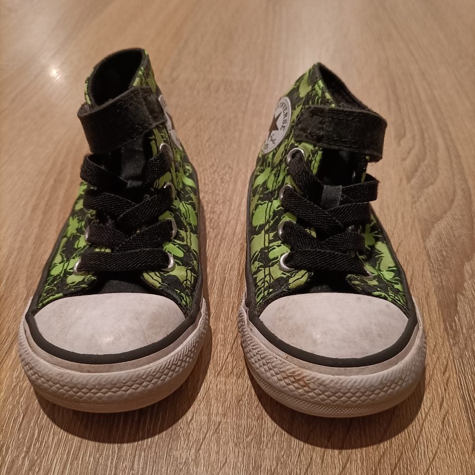 CONVERSE ALL STARS shoes size 6 infant - 13cm (Glow Bug High Top)