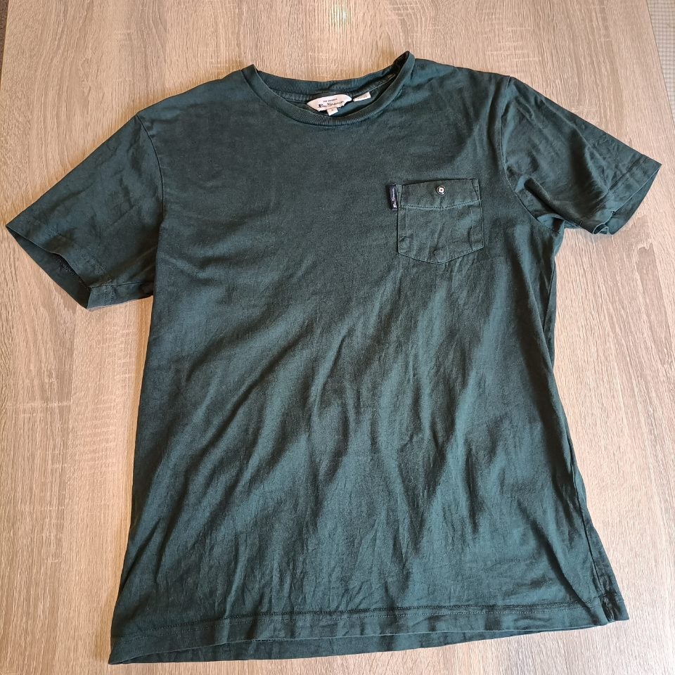 BEN SHERMAN tee size S mens short sleeve dark green