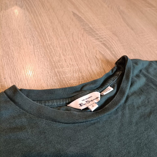BEN SHERMAN tee size S mens short sleeve dark green