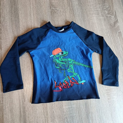 SPEEDO swim top size 6 boys long sleeve