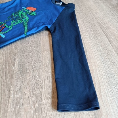 SPEEDO swim top size 6 boys long sleeve