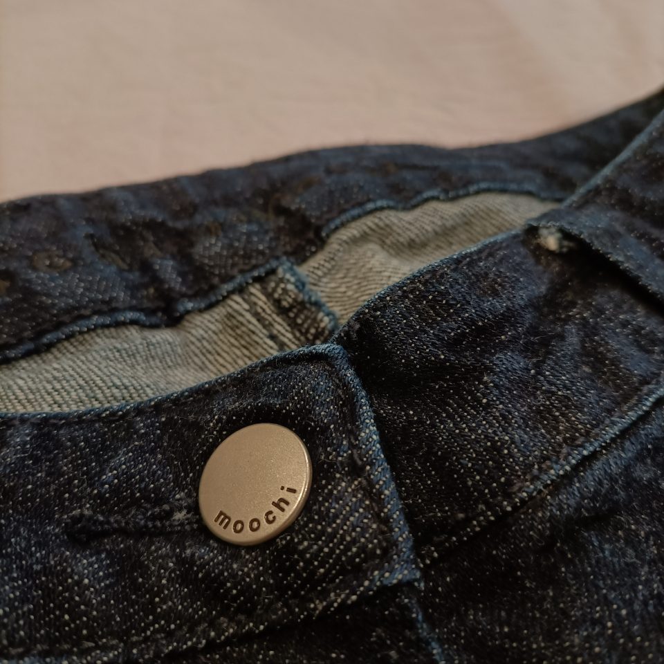 MOOCHI jeans size 10 women dark navy
