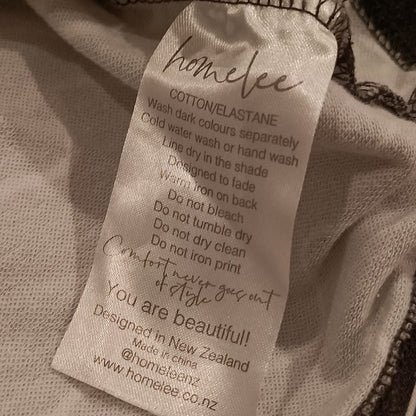 HOMELEE boxy tee size 10 womens short sleeve