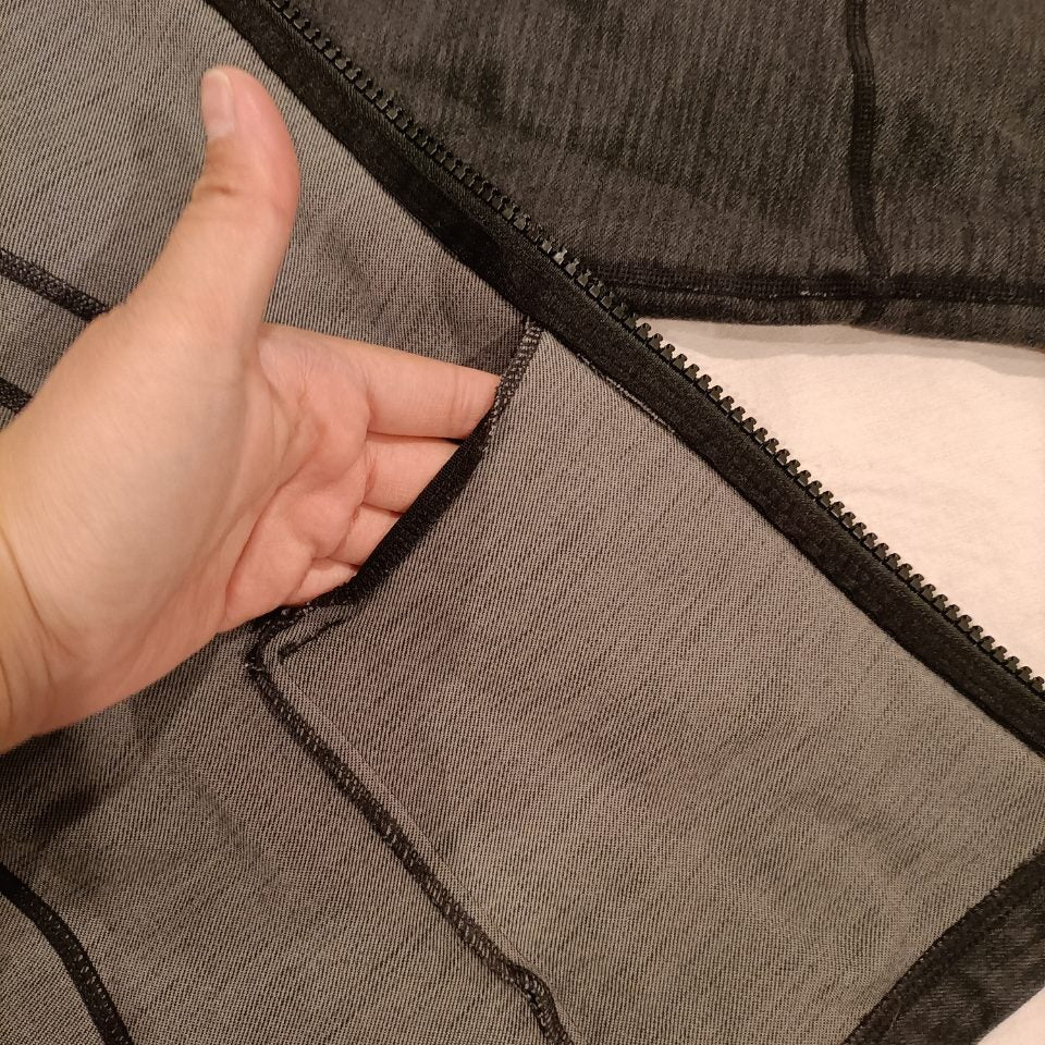 LULULEMON Define Jacket size 12 Lulu (size 16 NZ)