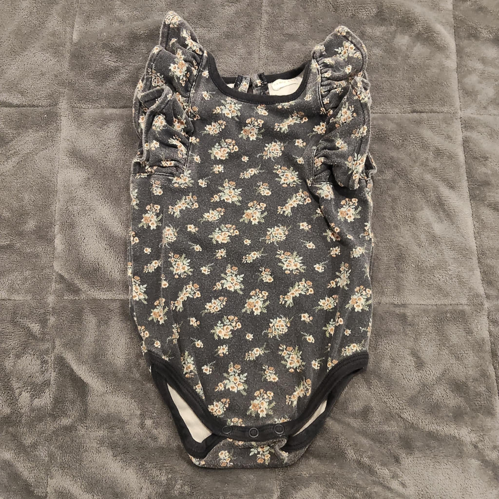 JAMIE KAY bodysuit size 2 girls