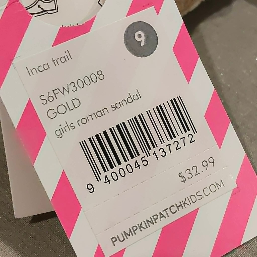 New PUMPKIN PATCH gold sandals size 9 girls