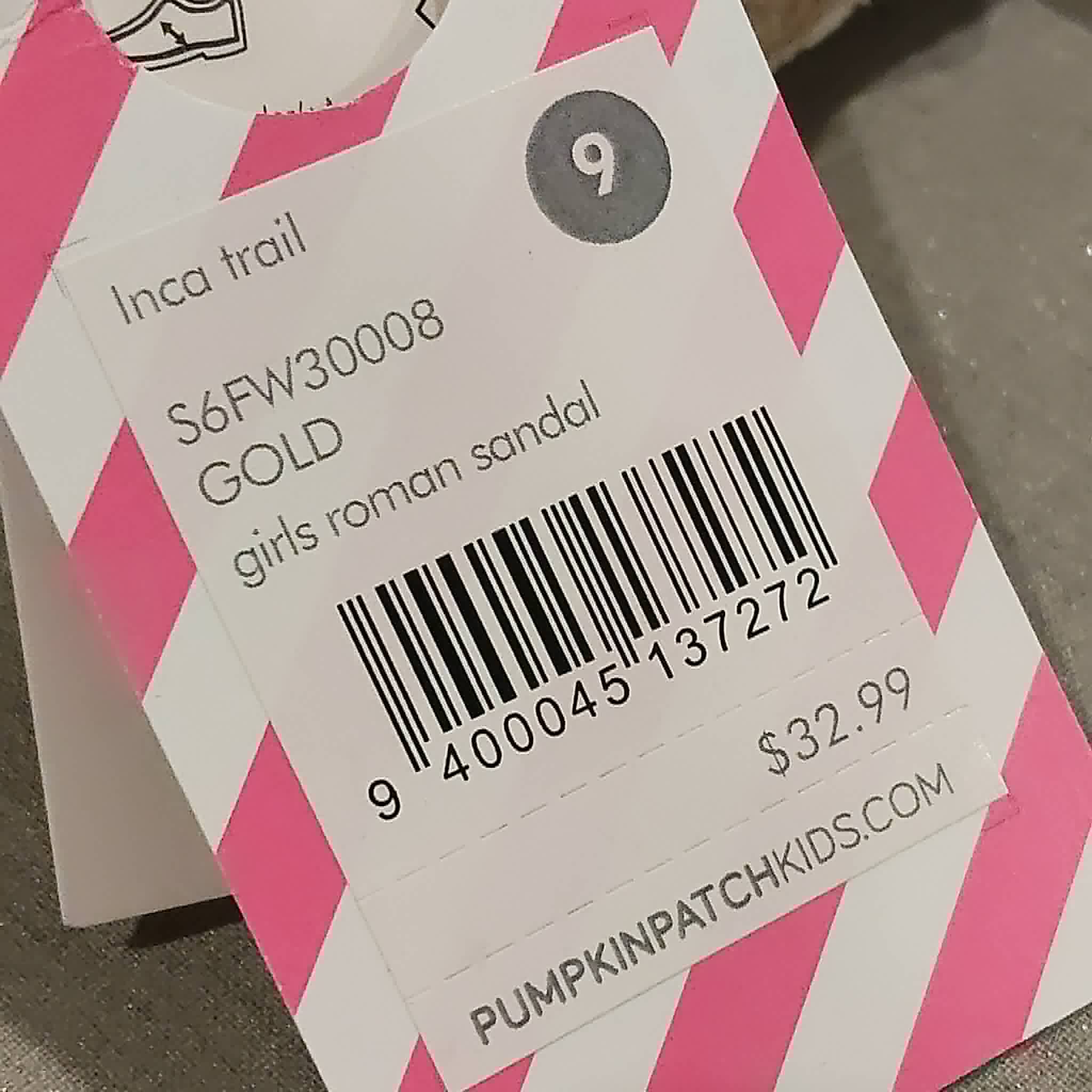 New PUMPKIN PATCH gold sandals size 9 girls