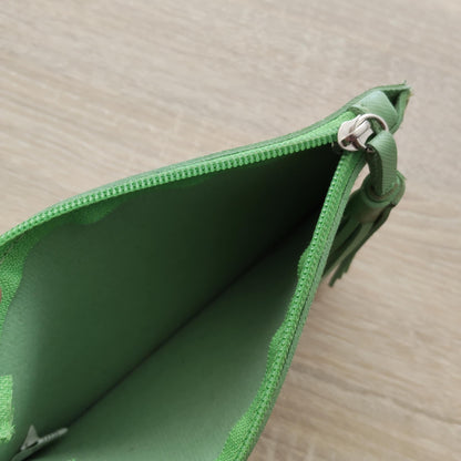 TENDER LOVE + CARRY zipper pouch green
