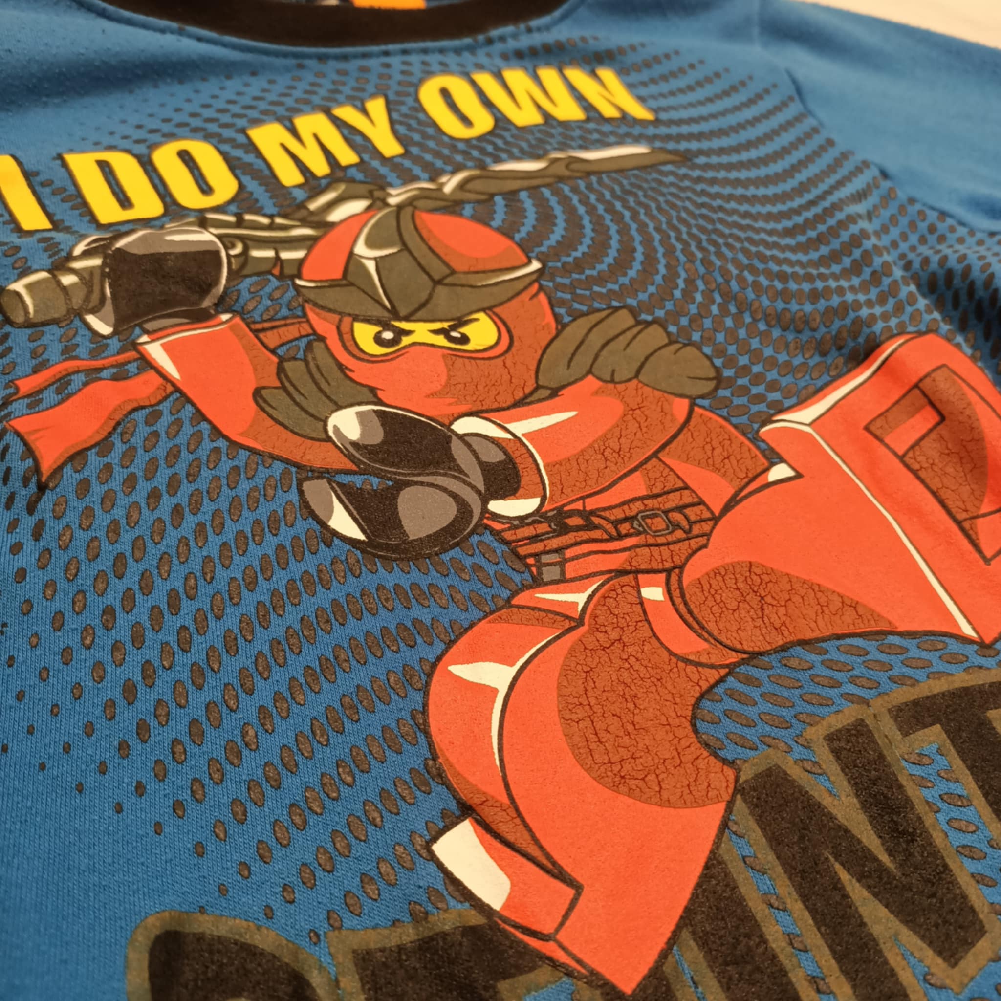 LEGO Ninjago top size 5 boys long sleeve