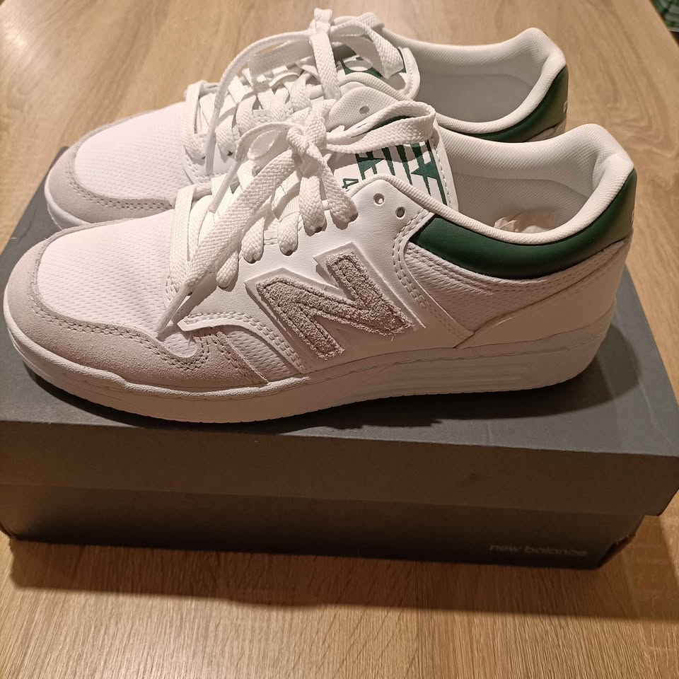 *NEW NEW BALANCE 480 sneakers size 6 Men or 7.5 Women - BNWT