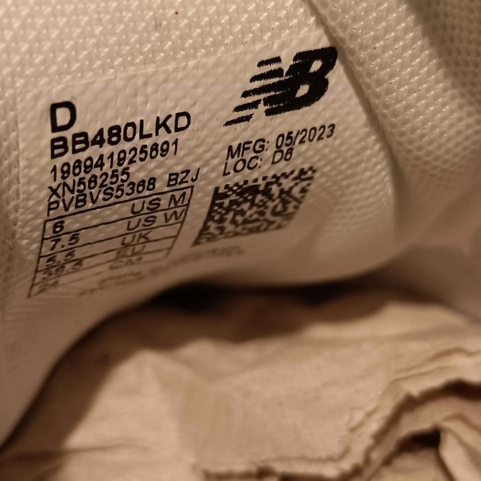 *NEW NEW BALANCE 480 sneakers size 6 Men or 7.5 Women - BNWT