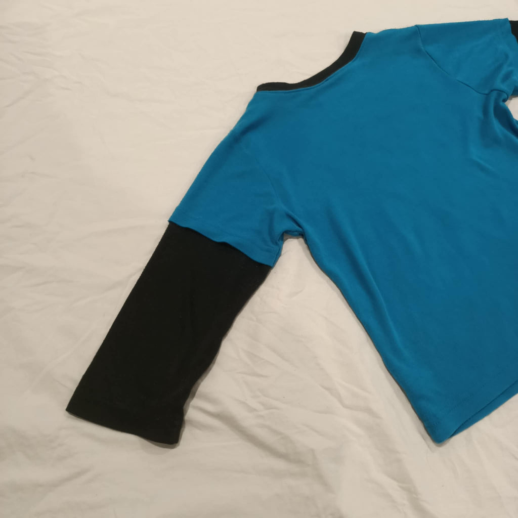 LEGO Ninjago top size 5 boys long sleeve