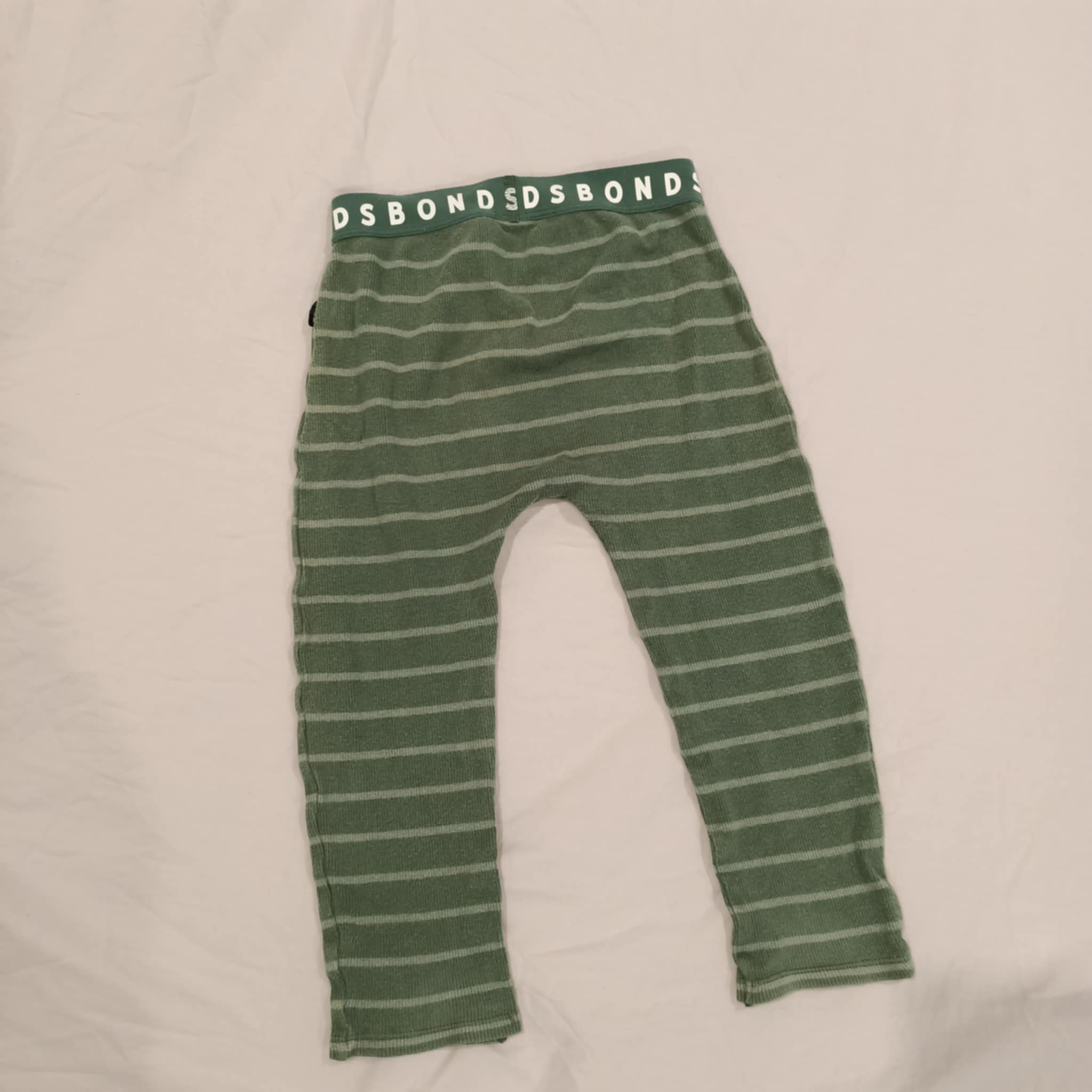 BONDS legging size 3 boys green stripes
