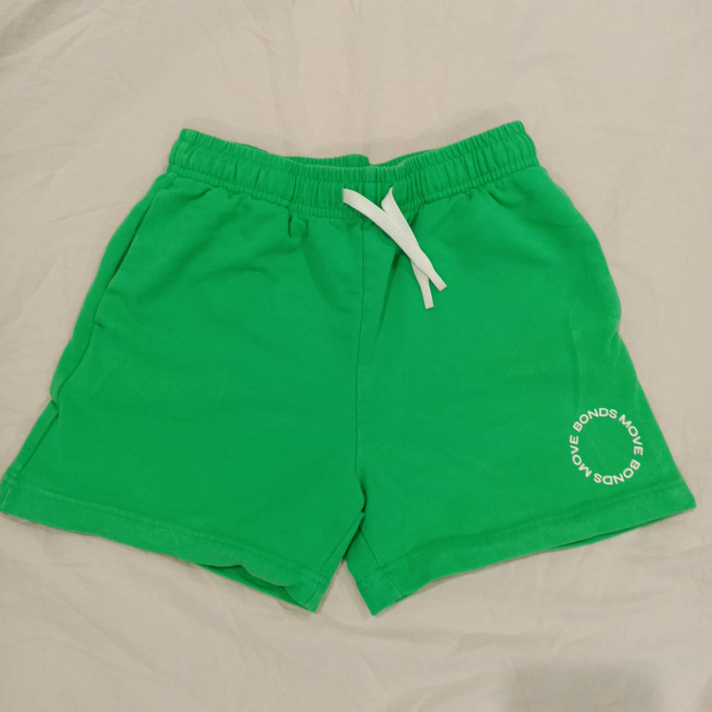 BONDS shorts size 8 boys green