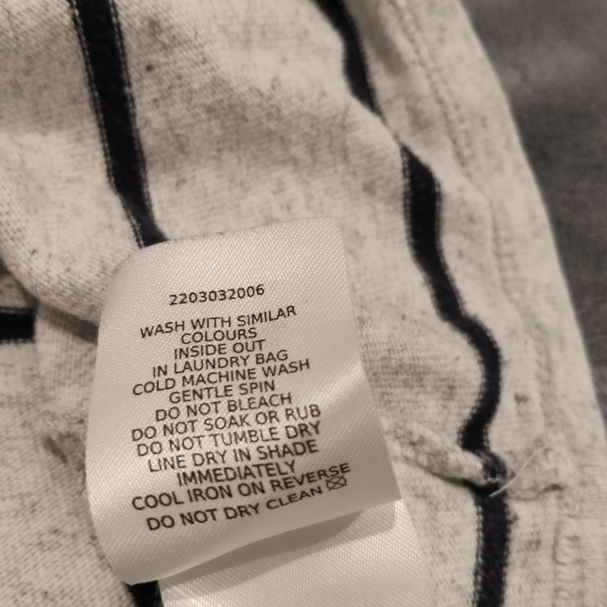 SEED top size 6 long sleeve stripes embroidered logo