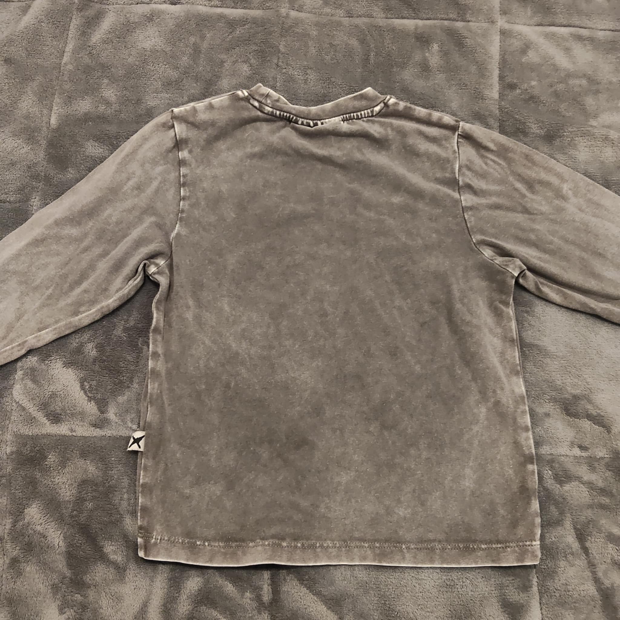 MINTI top size 3 boys long sleeve washed look Skating Panda