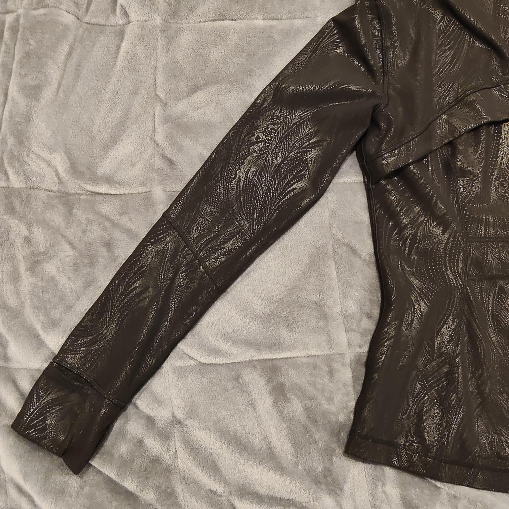 LULULEMON Defined Jacket Shine size 8 Lulu (size 12 NZ)