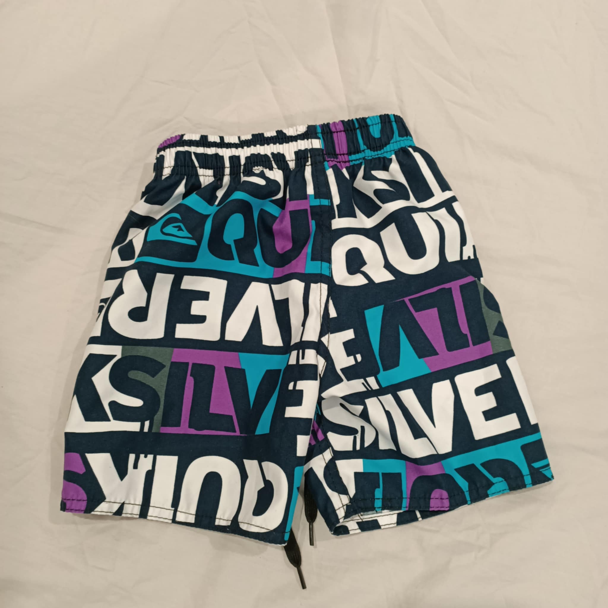 QUIKSILVER shorts size 2 boys