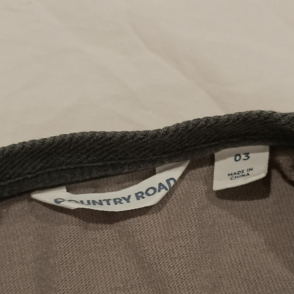 COUNTRY ROAD size 3 boys jumper