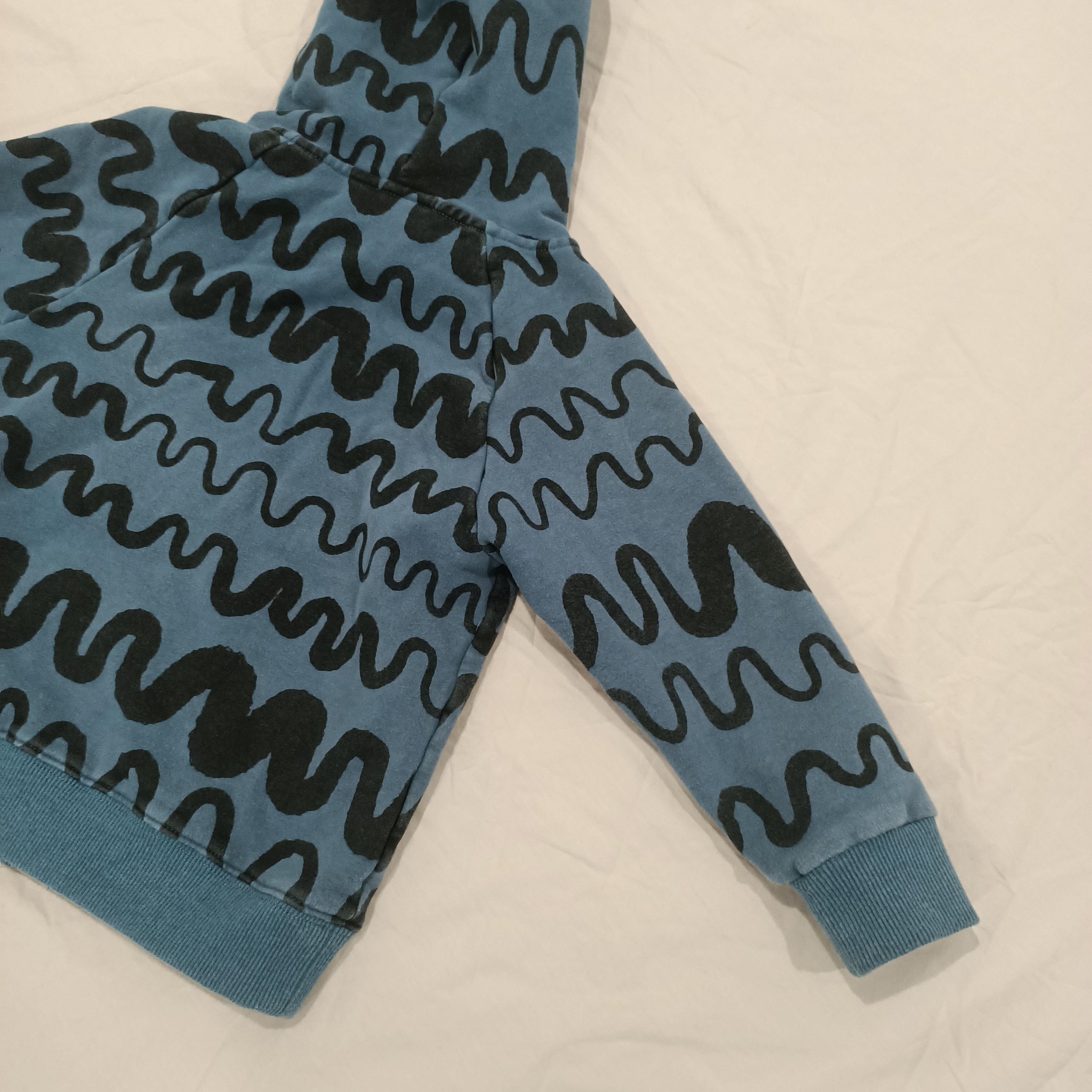 MINTI zip hoodie size 4 boys blue/black