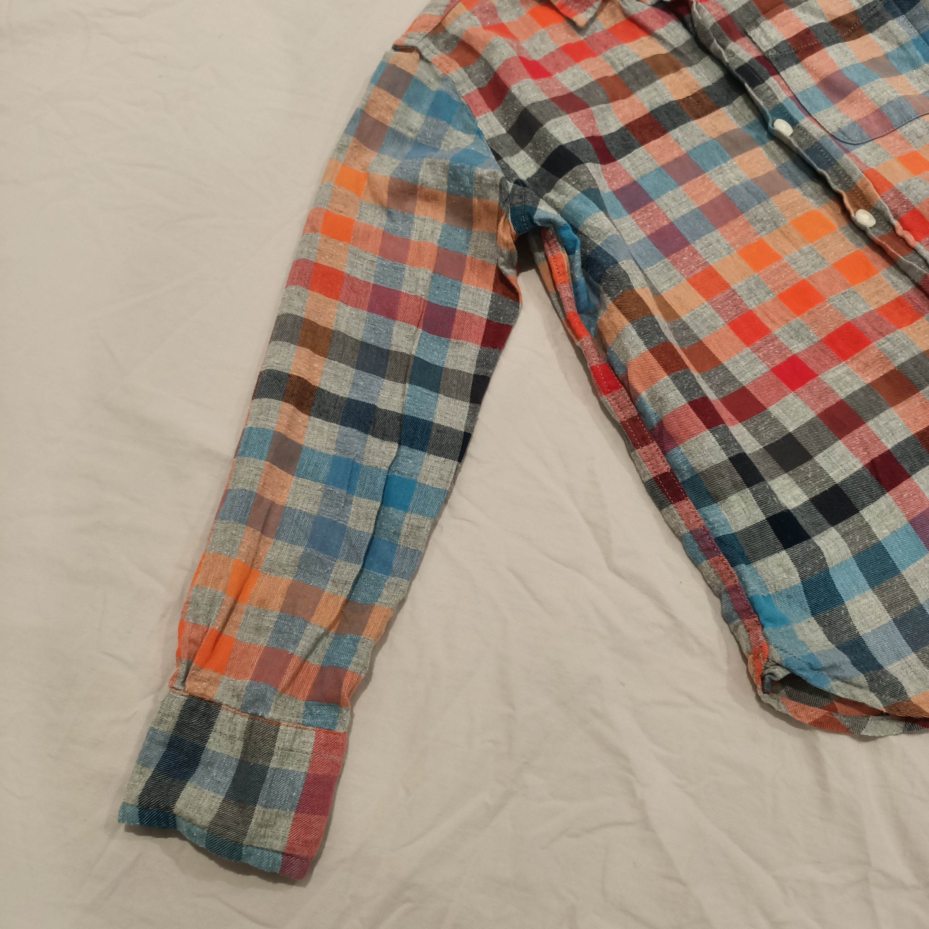 GAP shirt size 6-7y boys long sleeve