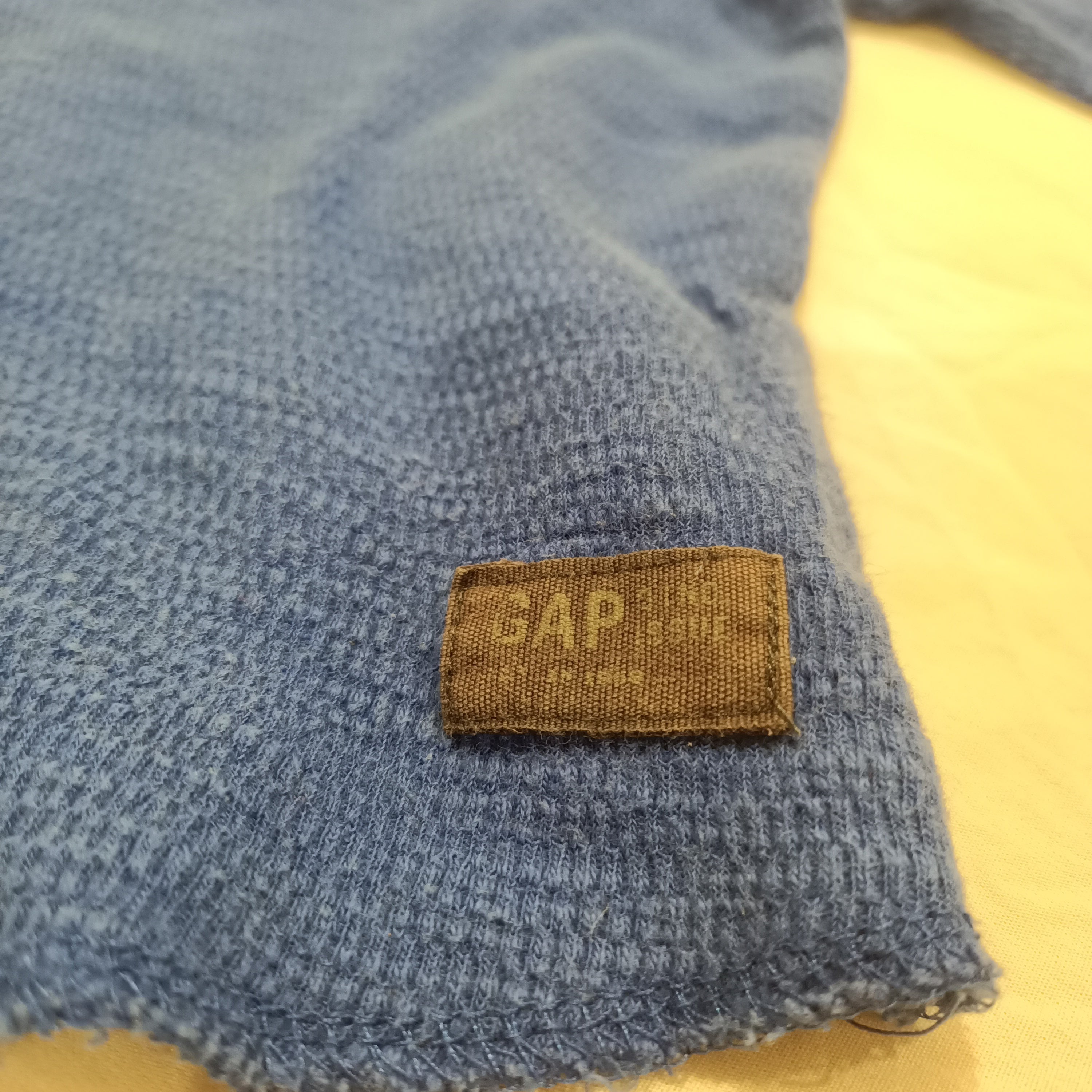 GAP top size 3 boys blue long sleeve