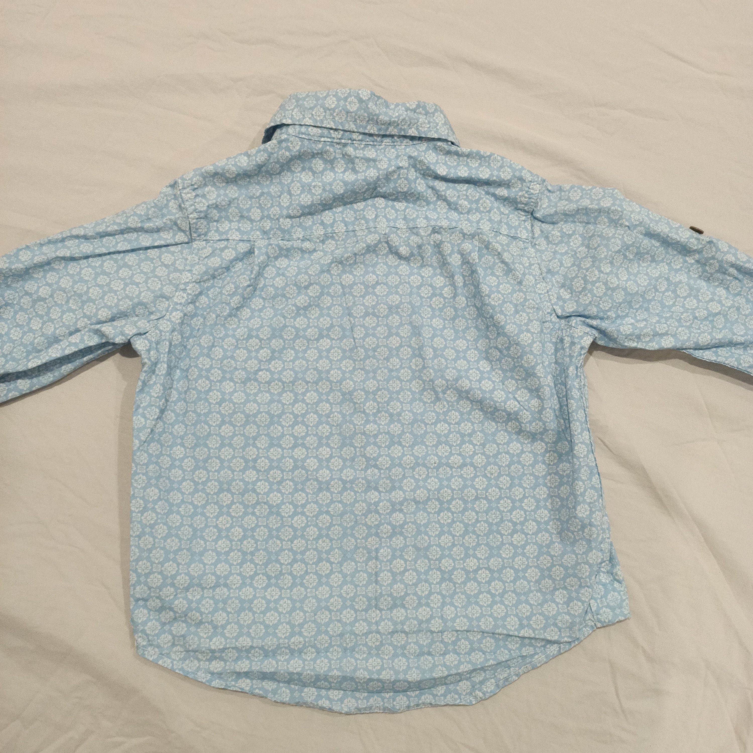 GAP shirt size 4 boys long sleeve