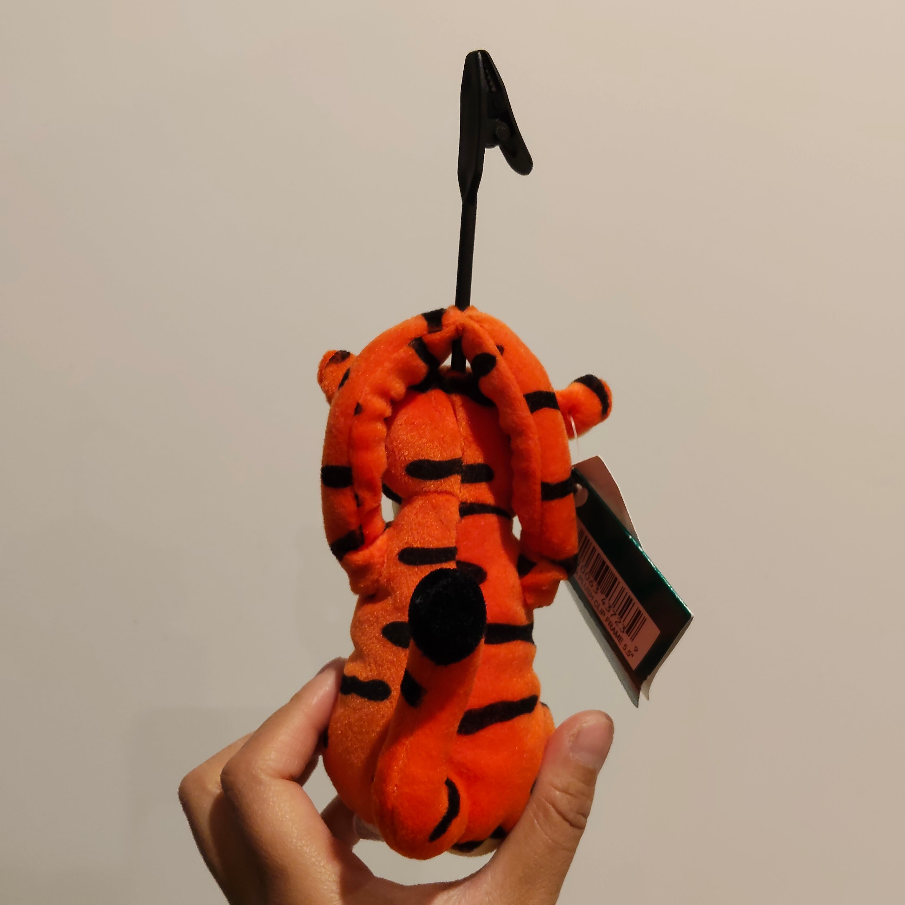 *NEW DISNEY Tigger plush clip frame BNWT