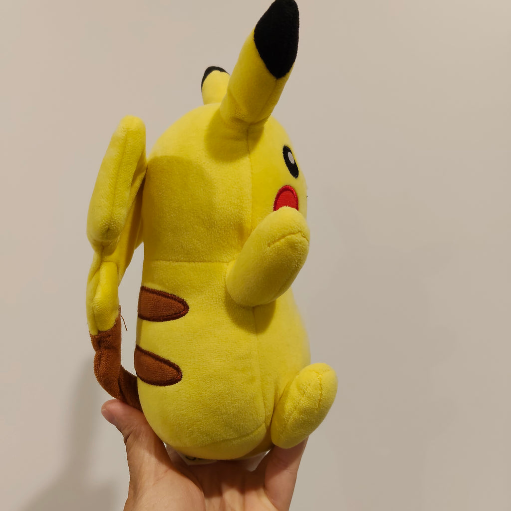 POKEMON Pikachu plush 20cm