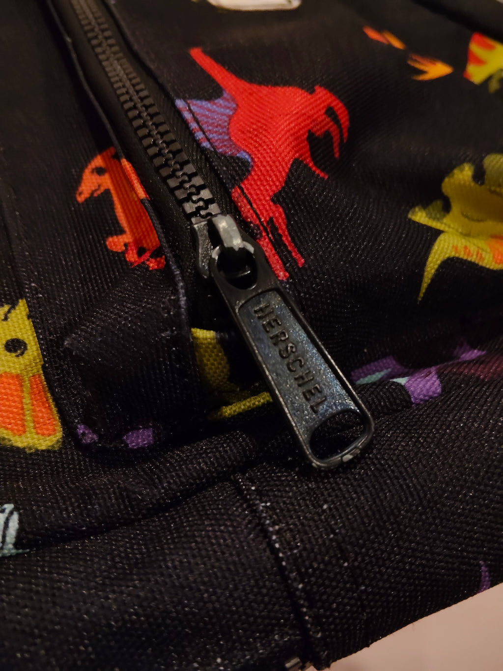 HERSCHEL backpack dinosaur small