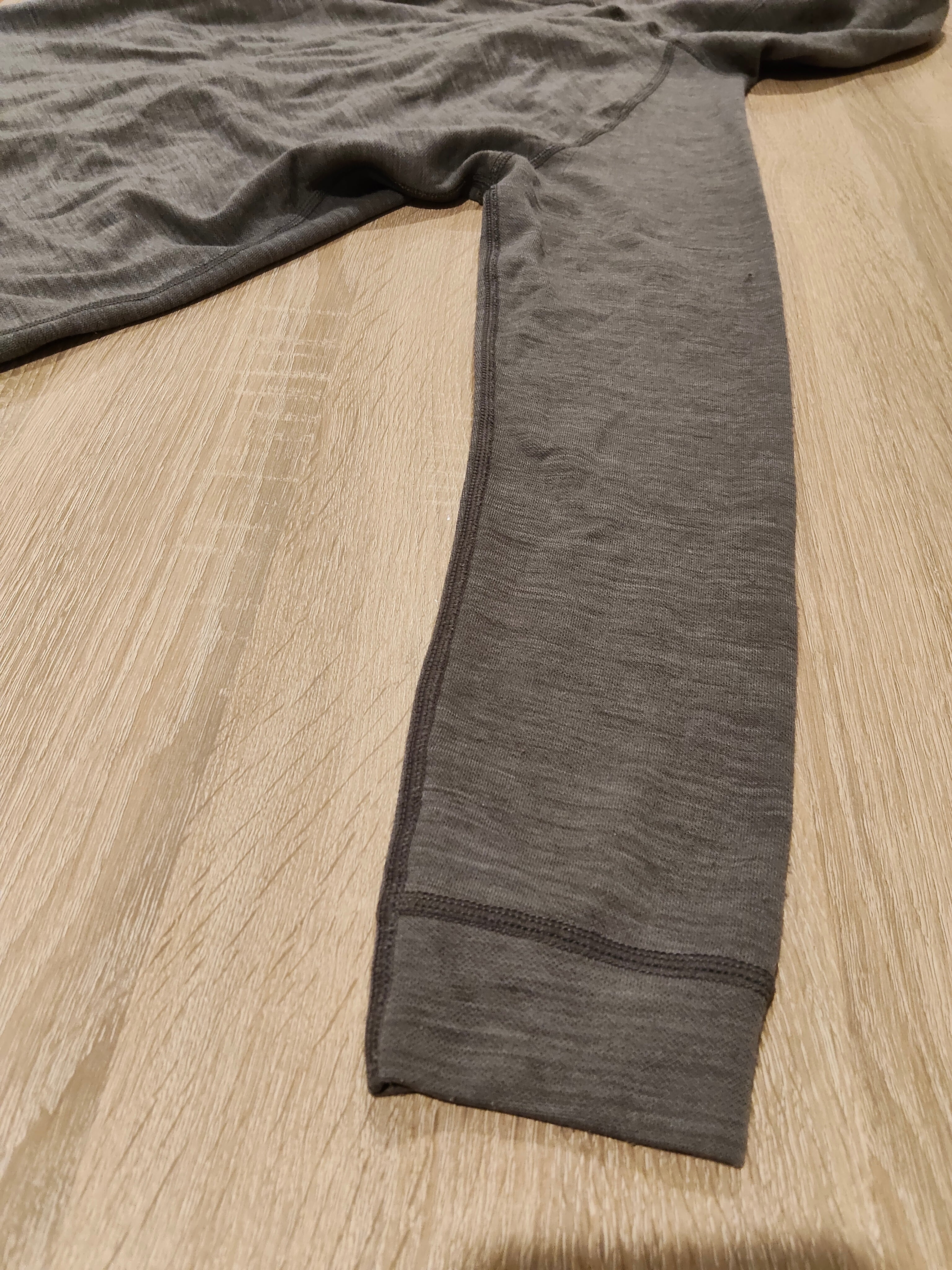MOUNTAIN WAREHOUSE Merino Blend zip hoodie size 8 Women grey