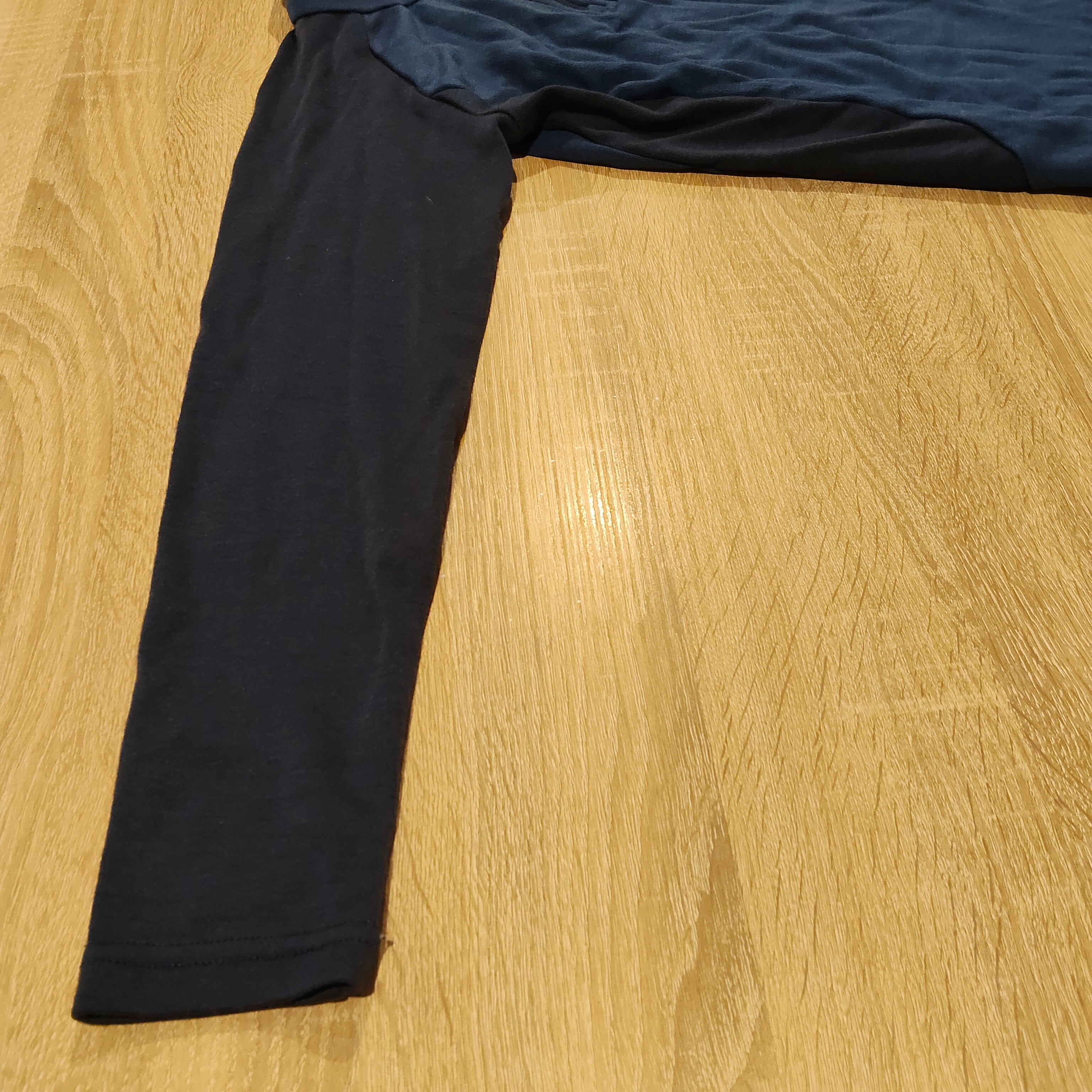 MACPAC 100% Merino jumper size 10yrs unisex kids