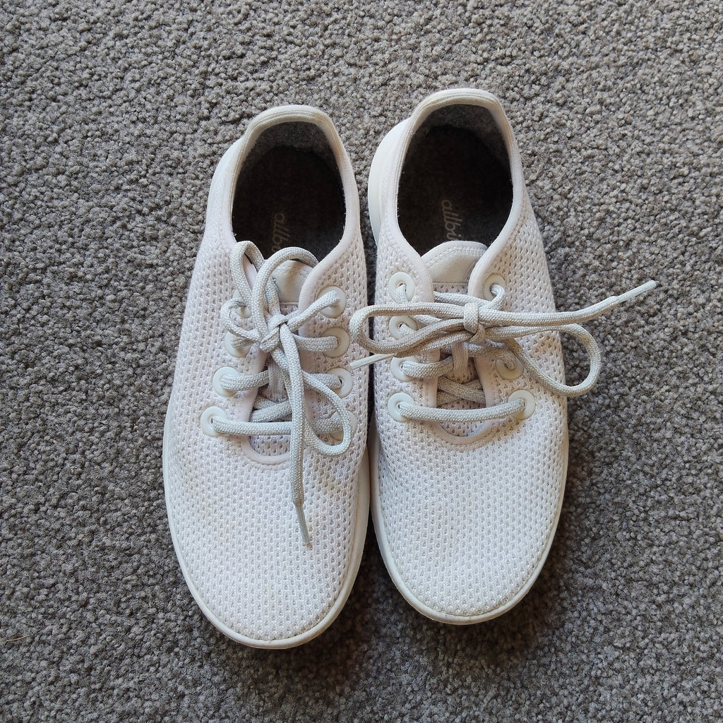 ALL BIRDS shoes size 6 Women
