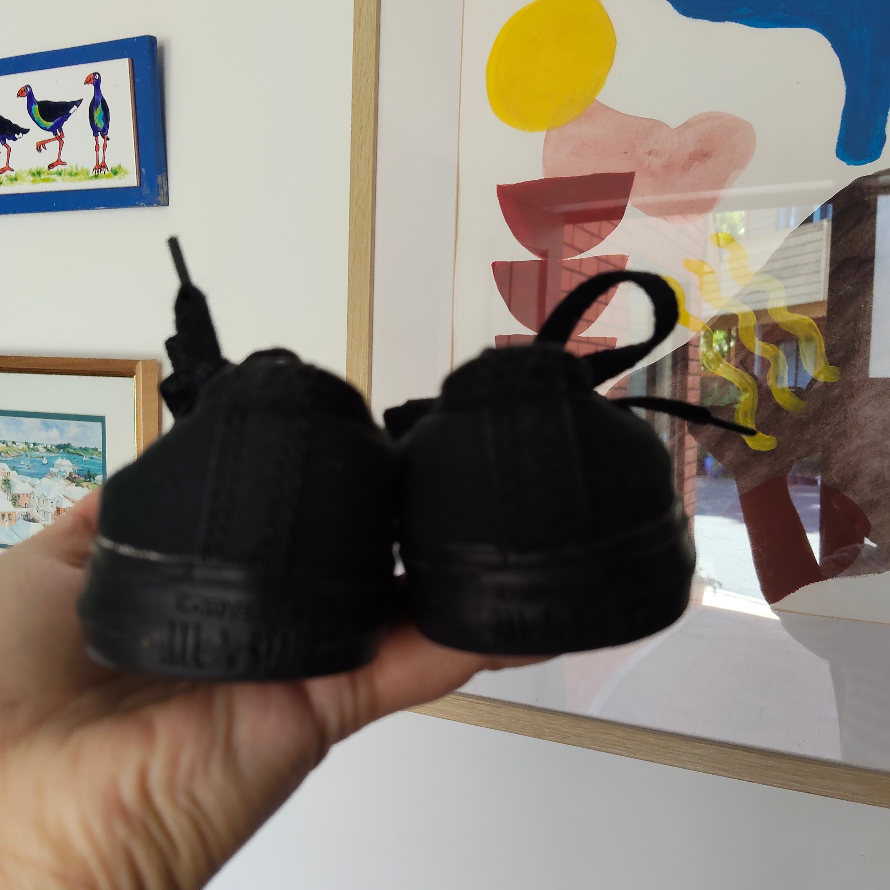 CONVERSE shoes size 7 - 14cm (2-2.5 yrs) black