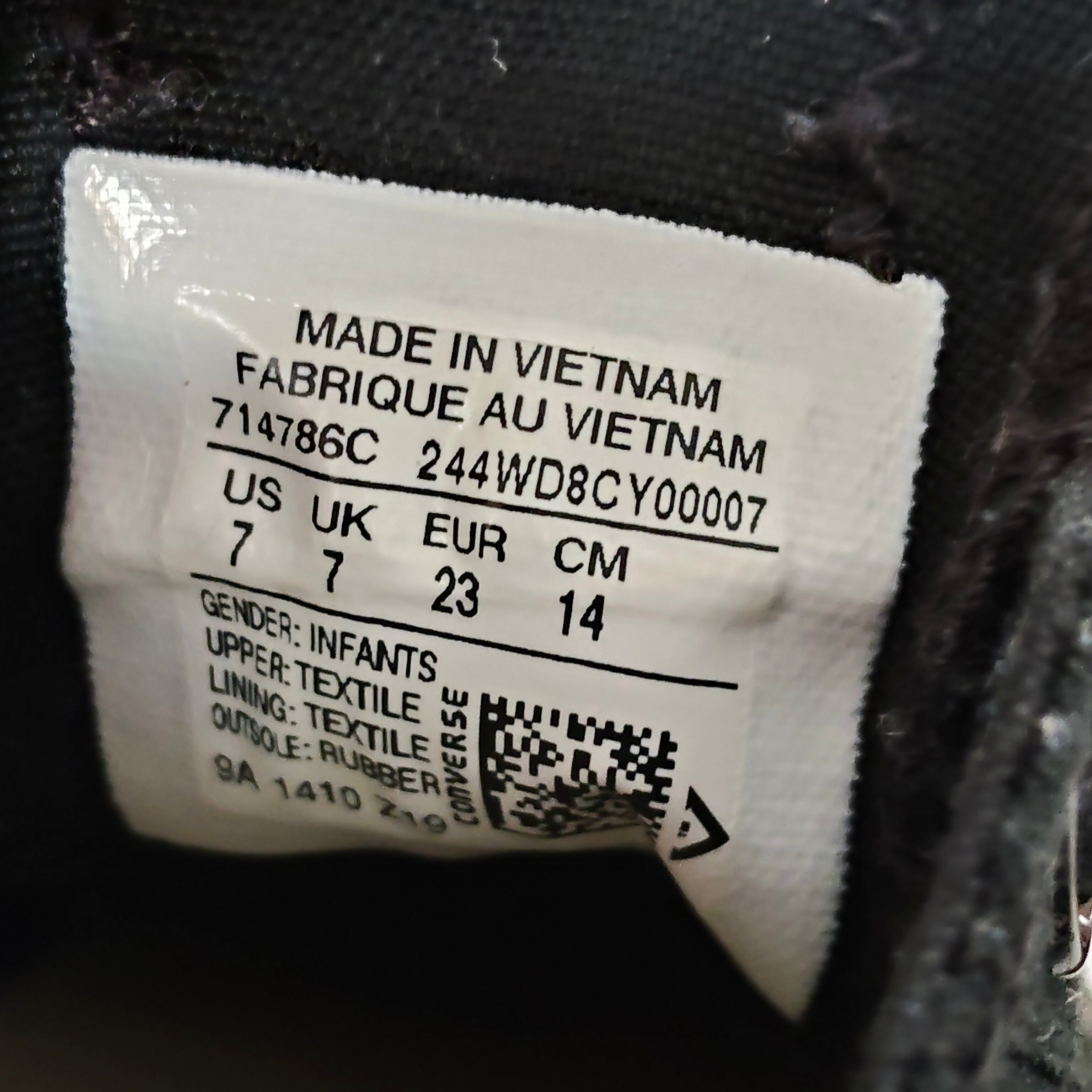 CONVERSE shoes size 7 - 14cm (2-2.5 yrs) black