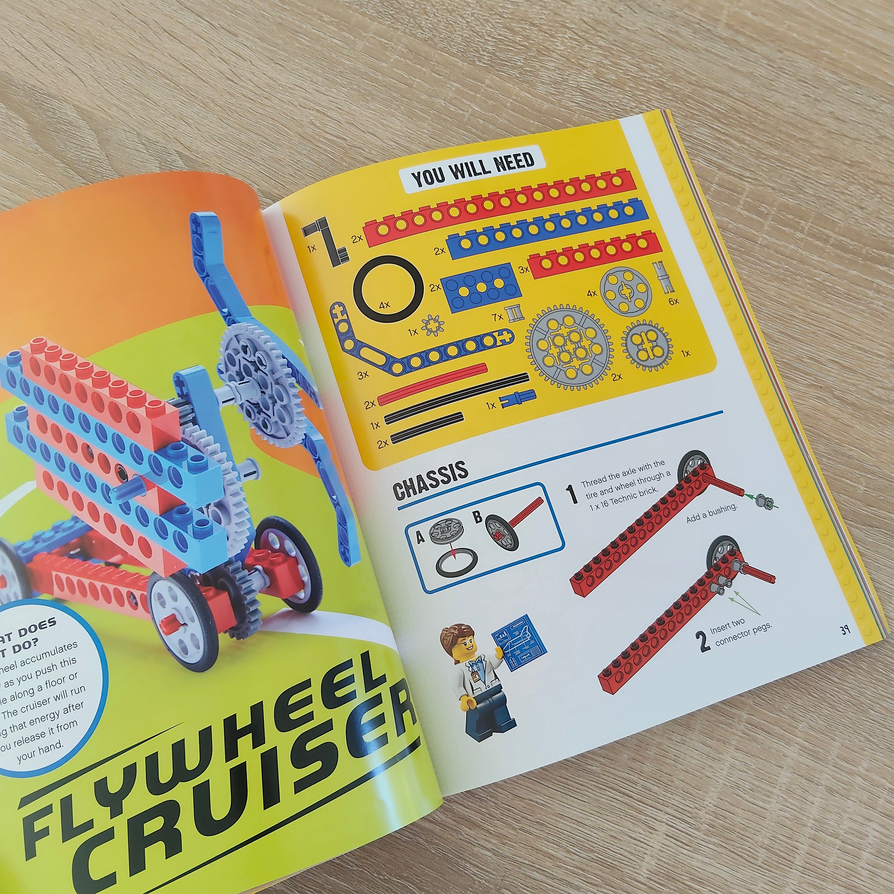 LEGO GADGETS Book