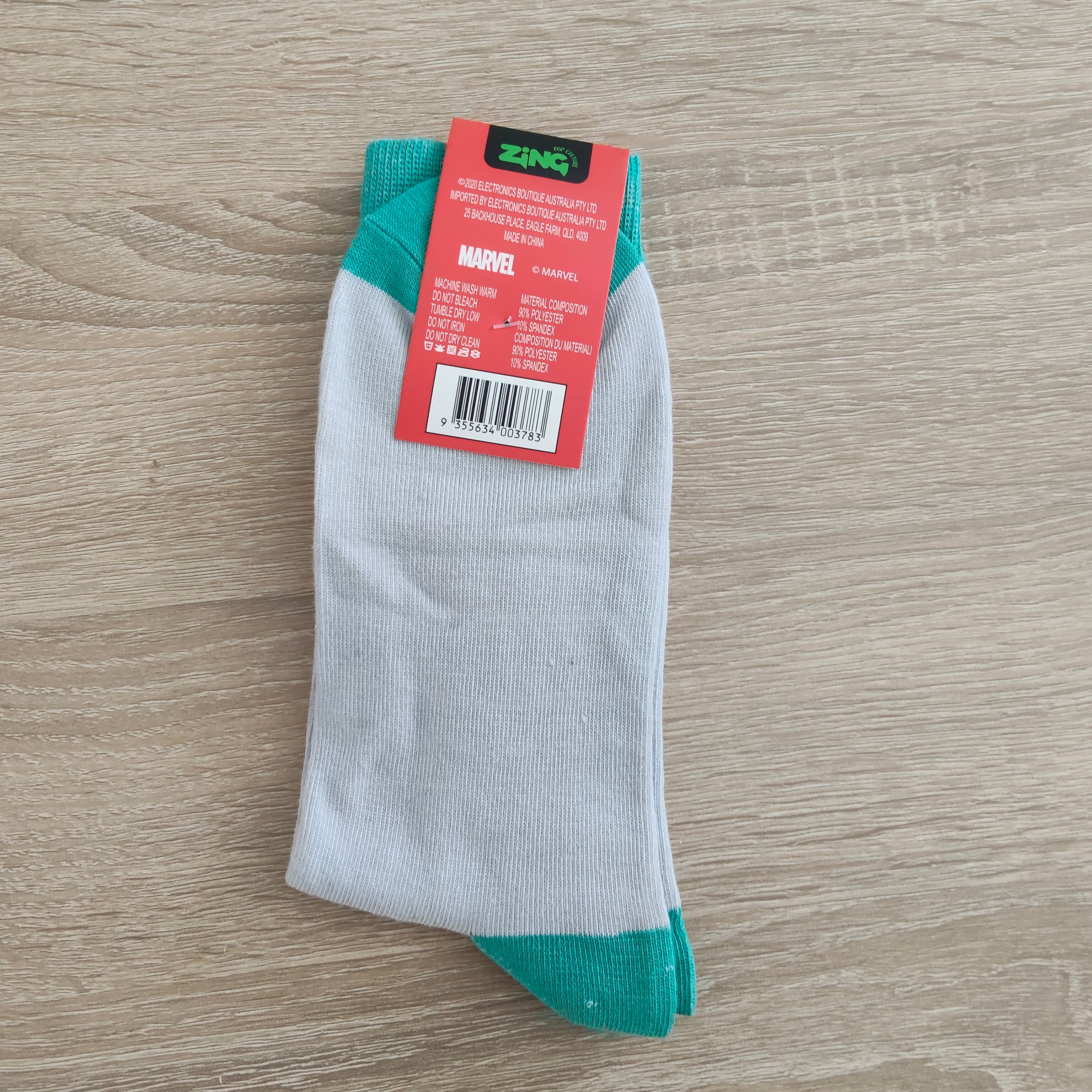 NEW MARVEL Sweet Rabbit Socks BNWT size 14 boys