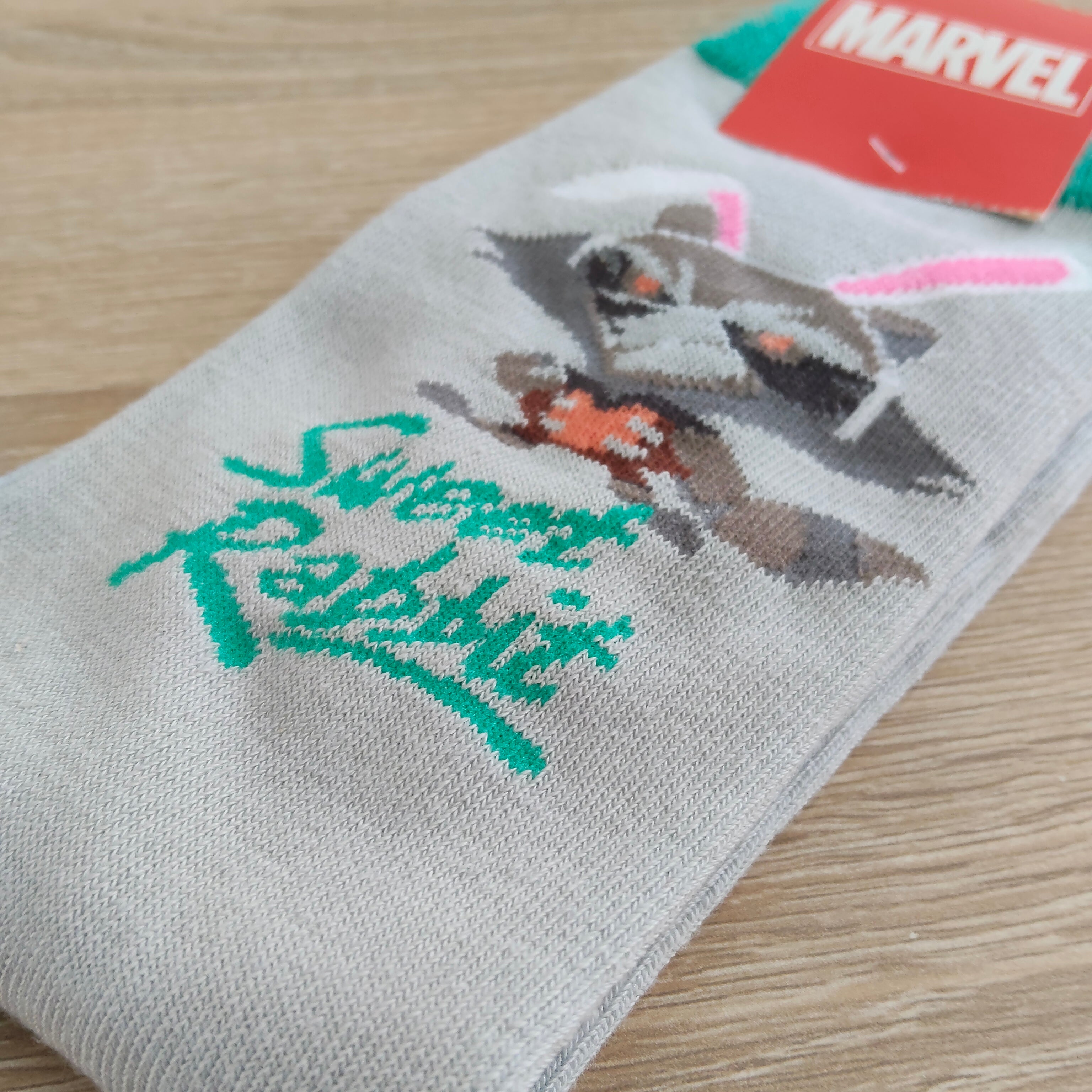 NEW MARVEL Sweet Rabbit Socks BNWT size 14 boys