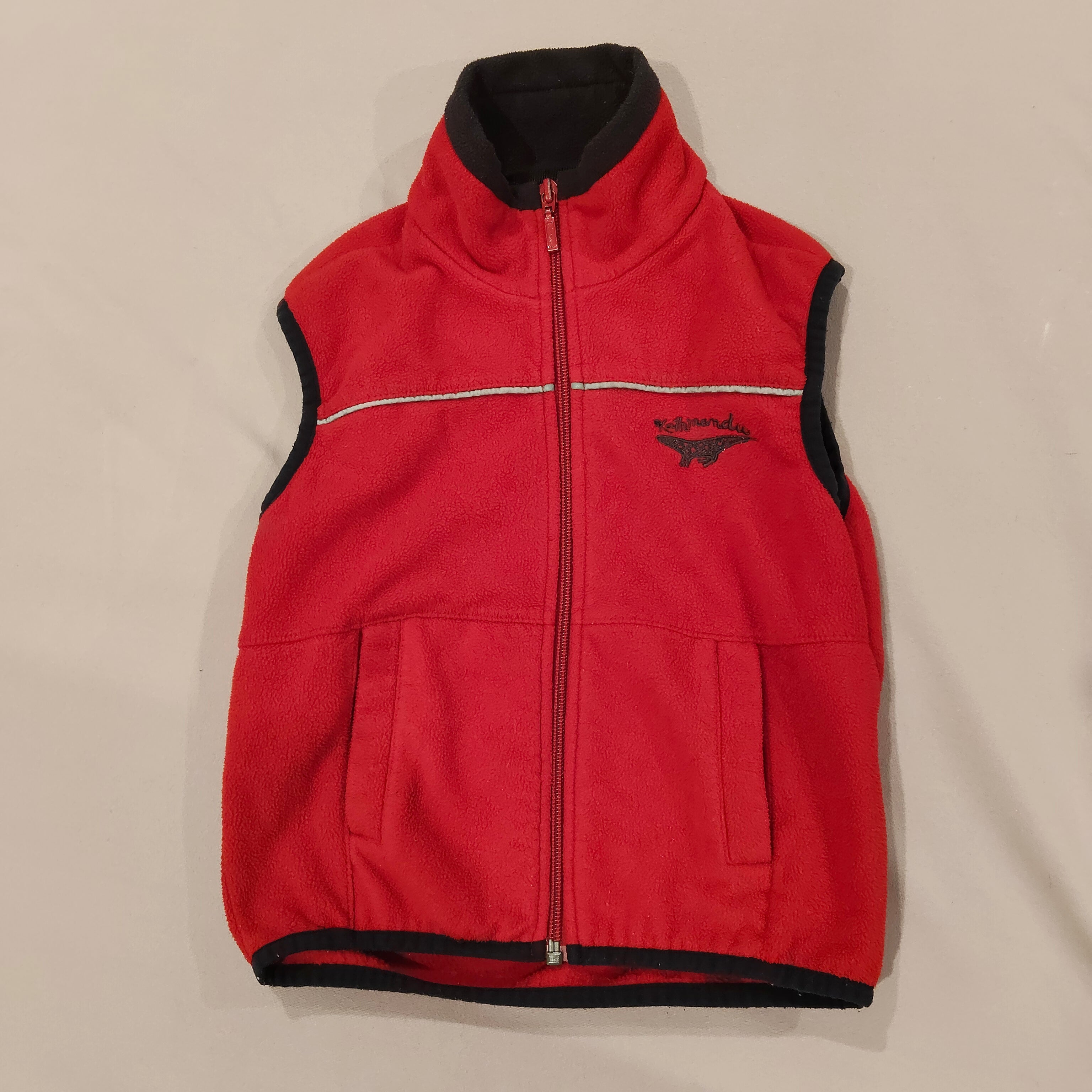 KATHMANDU vest size 4 unisex kids RED