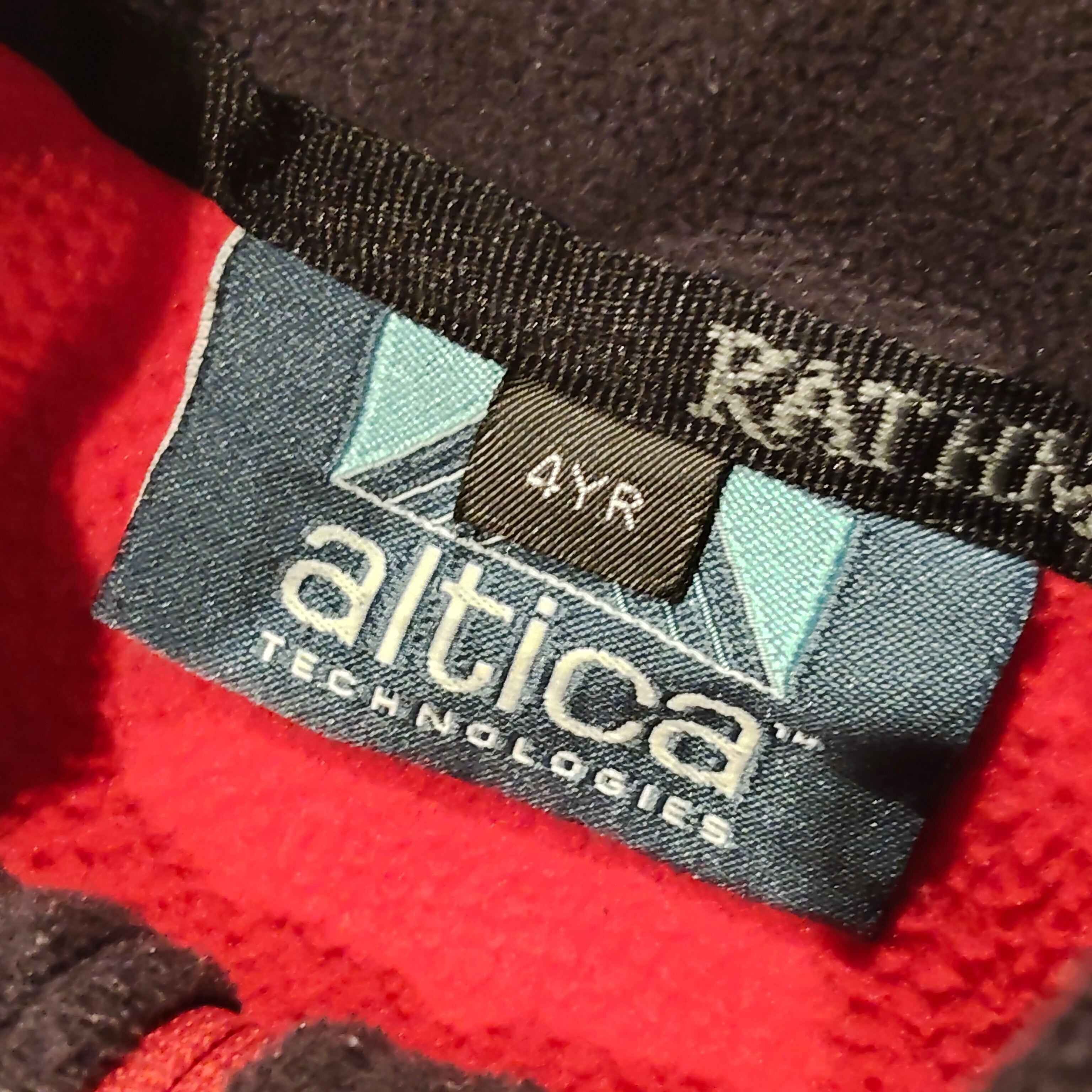 KATHMANDU vest size 4 unisex kids RED